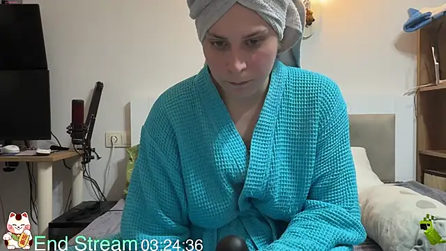 ShiroiFubuki online show from April 1, 4:26 pm