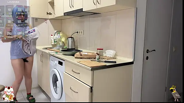 ShiroiFubuki online show from October 5, 6:20 pm