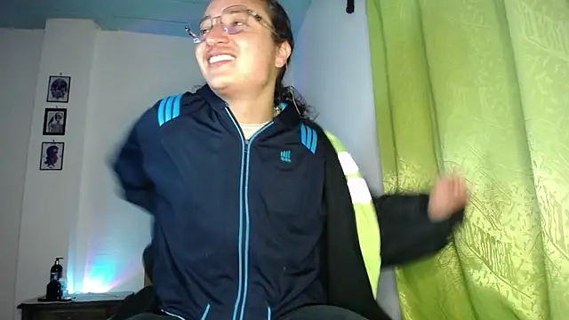 monkeywillwhite online show from November 26, 1:38 am