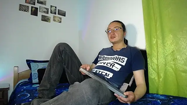 monkeywillwhite online show from November 30, 3:51 am