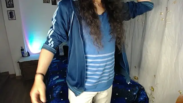 Snapshot of monkeywillwhite chatting on February 17, 3:15 am monkeywillwhite online show from February 17, 3:15 am