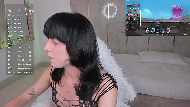 Jiggly   online show from March 19, 6:46 am