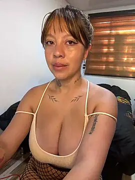 Bruja lu online show from March 8, 3:02 pm