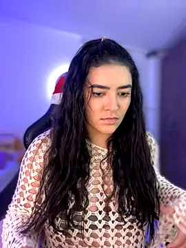 Lia flowers online show from December 1, 1:39 am