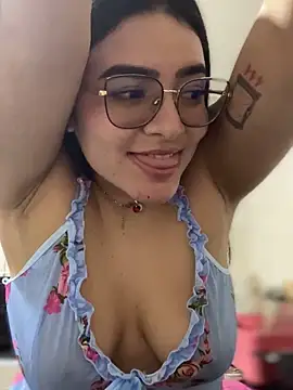 Lia flowers online show from February 17, 2:42 am