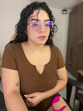 Lia flowers online show from March 2, 10:06 pm