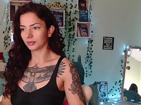 Snapshot of BeellyDance chatting on September 14, 1:33 pm BeellyDance online show from September 14, 1:33 pm