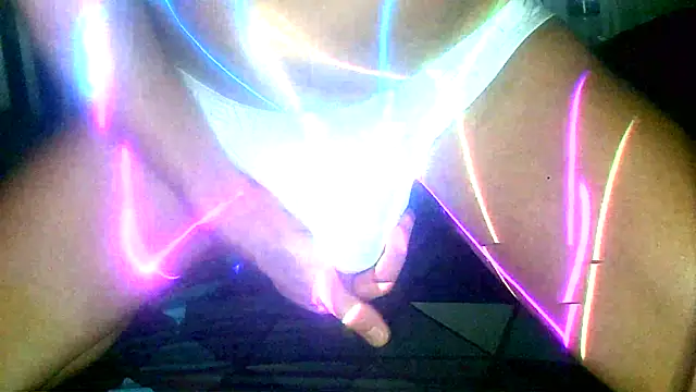 Snapshot of SquareIntent3 chatting on December 2, 4:05 am SquareIntent3 online show from December 2, 4:05 am