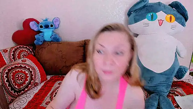 KerryBlareX online show from September 18, 1:47 pm