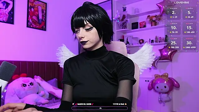 Snapshot of HolliWould_ chatting on April 26, 12:02 pm HolliWould online show from April 26, 12:02 pm