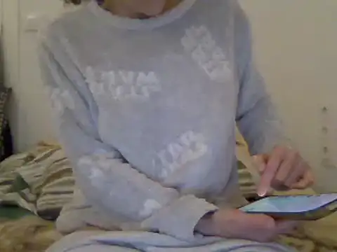 Snapshot of zorritasuperhot chatting on March 10, 11:49 pm zorritasuperhot online show from March 10, 11:49 pm