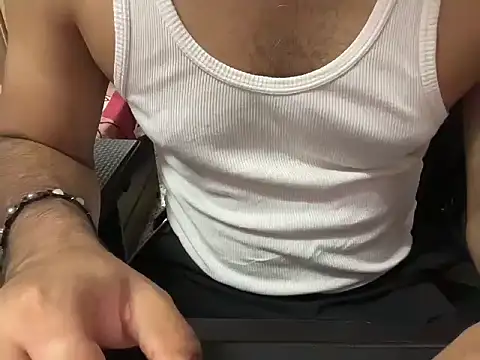 insanefreak69 online show from June 30, 4:23 am