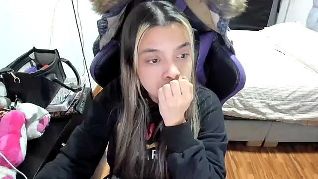 LuisaReyes 2911 online show from September 9, 1:59 am