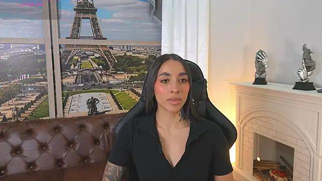 KAYLA BATISTA online show from June 20, 12:04 am