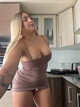 a belladanger online show from June 7, 4:56 pm