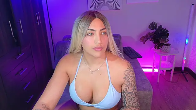 a belladanger online show from March 14, 1:11 am