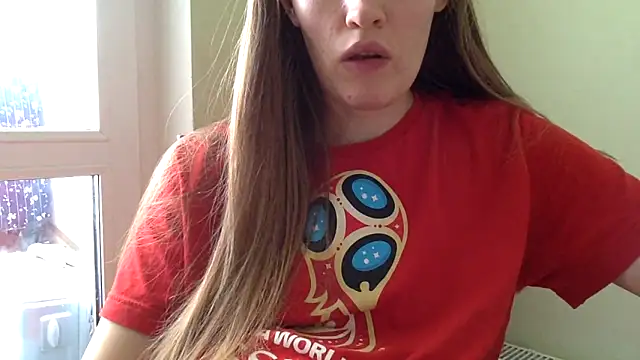 Snapshot of vanessa4you chatting on March 22, 8:18 am vanessa4you online show from March 22, 8:18 am