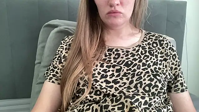 Snapshot of vanessa4you chatting on October 22, 4:56 am vanessa4you online show from October 22, 4:56 am