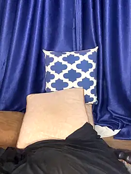 sweetestval online show from November 28, 11:43 am