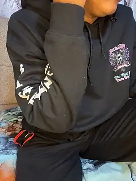 sweetestval online show from October 25, 4:00 am