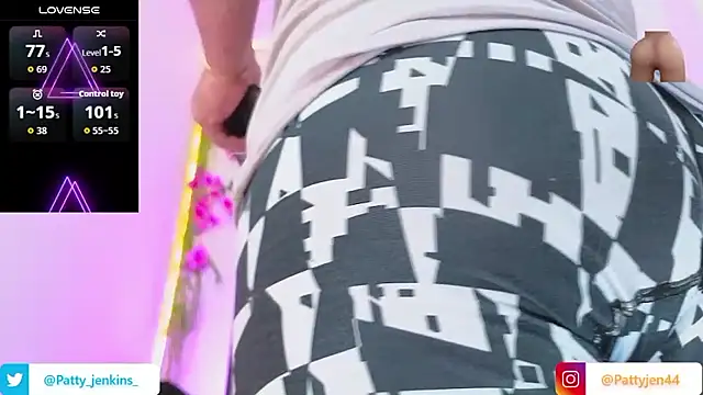 Snapshot of Patty_jenkinss_ chatting on November 26, 12:43 am Patty jenkinss online show from November 26, 12:43 am