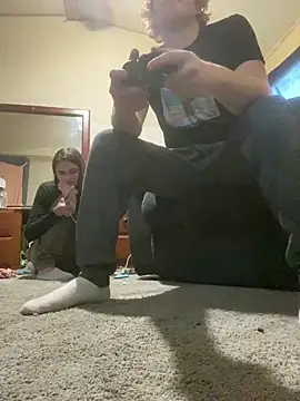 hottestcouplevaa online show from December 22, 1:11 pm