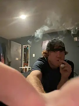 hottestcouplevaa online show from December 13, 10:05 pm