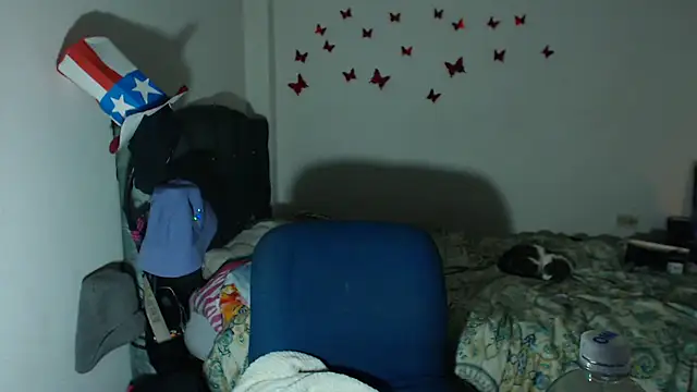 Snapshot of AmaraRoberts420 chatting on September 28, 4:52 am AmaraRoberts420 online show from September 28, 4:52 am