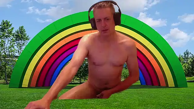 JulioMaximus online show from April 2, 11:50 am