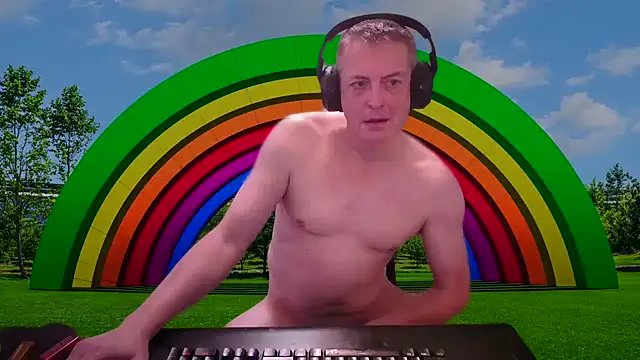 JulioMaximus online show from April 1, 7:33 pm