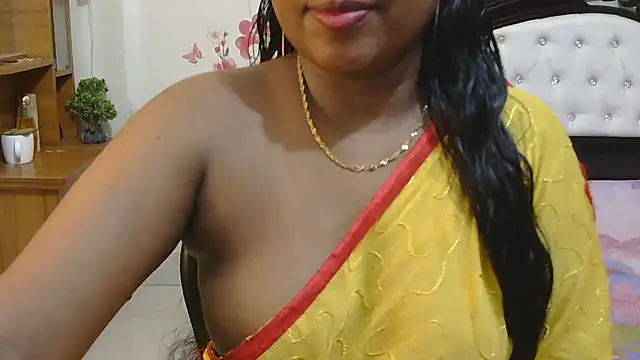 Snapshot of esita_1212 chatting on September 18, 2:20 pm esita 1212 online show from September 18, 2:20 pm