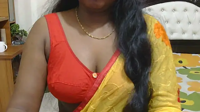 Snapshot of esita_1212 chatting on September 14, 2:23 am esita 1212 online show from September 14, 2:23 am