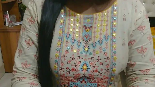 esita 1212 online show from March 10, 4:49 am