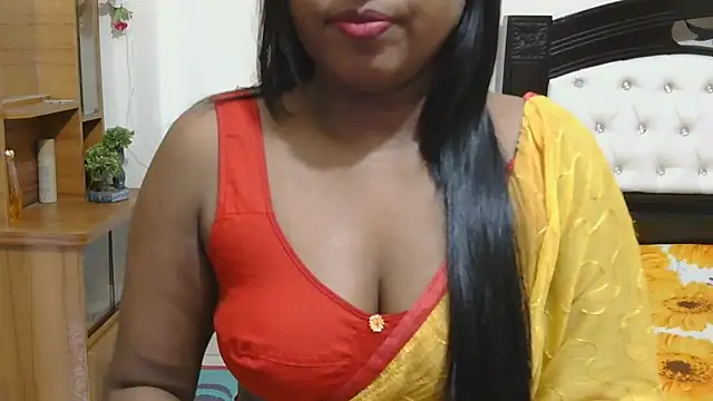Snapshot of esita_1212 chatting on October 5, 1:18 am esita 1212 online show from October 5, 1:18 am