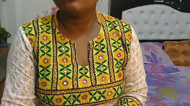 esita 1212 online show from January 11, 2:40 am