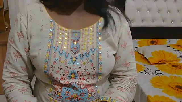 esita 1212 online show from May 30, 1:45 am