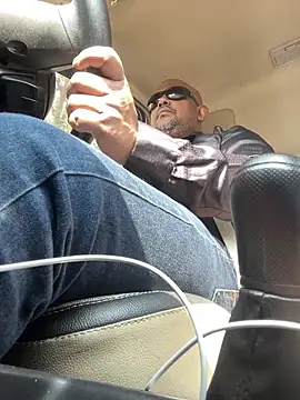 Dick 6inches online show from February 21, 5:31 am