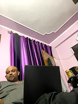 Snapshot of Dick_6inches chatting on November 26, 1:55 pm Dick 6inches online show from November 26, 1:55 pm