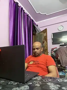 Snapshot of Dick_6inches chatting on October 7, 1:34 pm Dick 6inches online show from October 7, 1:34 pm
