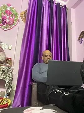 Dick 6inches online show from February 2, 3:00 pm