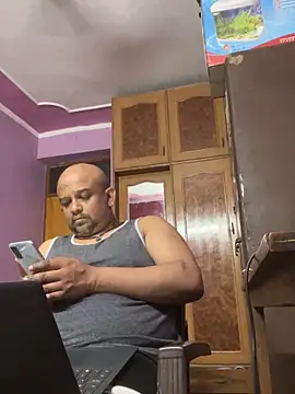 Dick 6inches online show from April 16, 1:56 pm