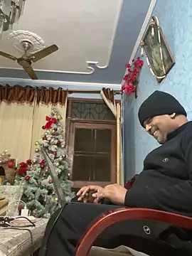 Dick 6inches online show from December 21, 3:47 pm