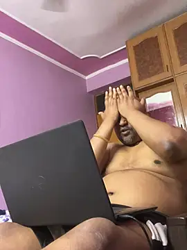 Dick 6inches online show from June 24, 1:43 pm
