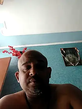 Snapshot of Dick_6inches chatting on March 3, 7:03 am Dick 6inches online show from March 3, 7:03 am