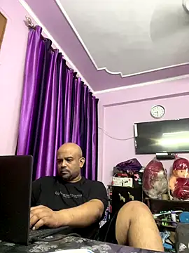 Snapshot of Dick_6inches chatting on October 15, 2:58 pm Dick 6inches online show from October 15, 2:58 pm