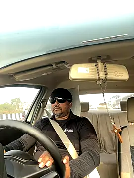 Snapshot of Dick_6inches chatting on November 14, 4:38 am Dick 6inches online show from November 14, 4:38 am