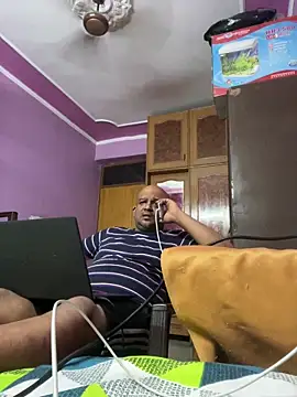 Dick 6inches online show from May 8, 1:48 pm