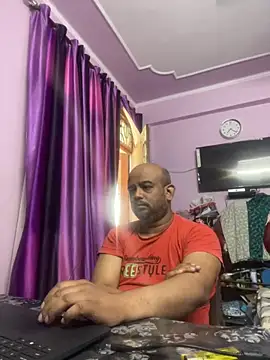 Snapshot of Dick_6inches chatting on October 9, 1:50 am Dick 6inches online show from October 9, 1:50 am