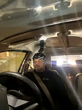 Snapshot of Dick_6inches chatting on October 30, 2:04 pm Dick 6inches online show from October 30, 2:04 pm