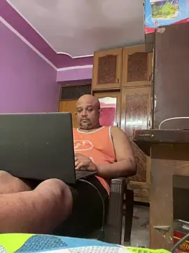 Dick 6inches online show from April 19, 6:14 am